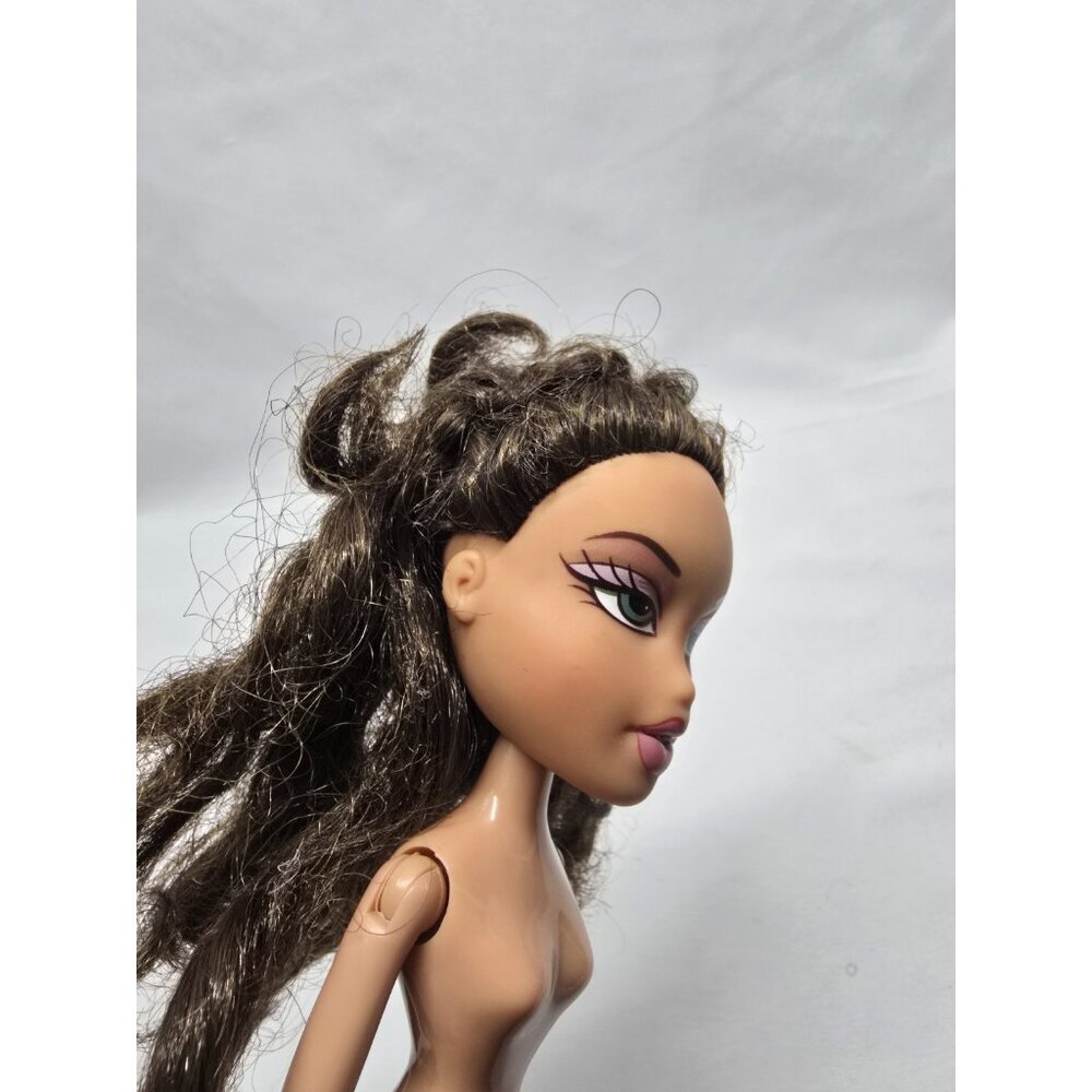 Bratz MGA Style It Yasmin Doll- NUDE- TLC - Picture 4 of 13